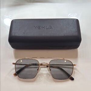 VEHLA Gold Sunglasses with Black Case